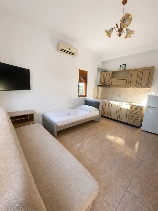 Apartment 3 — photo 1